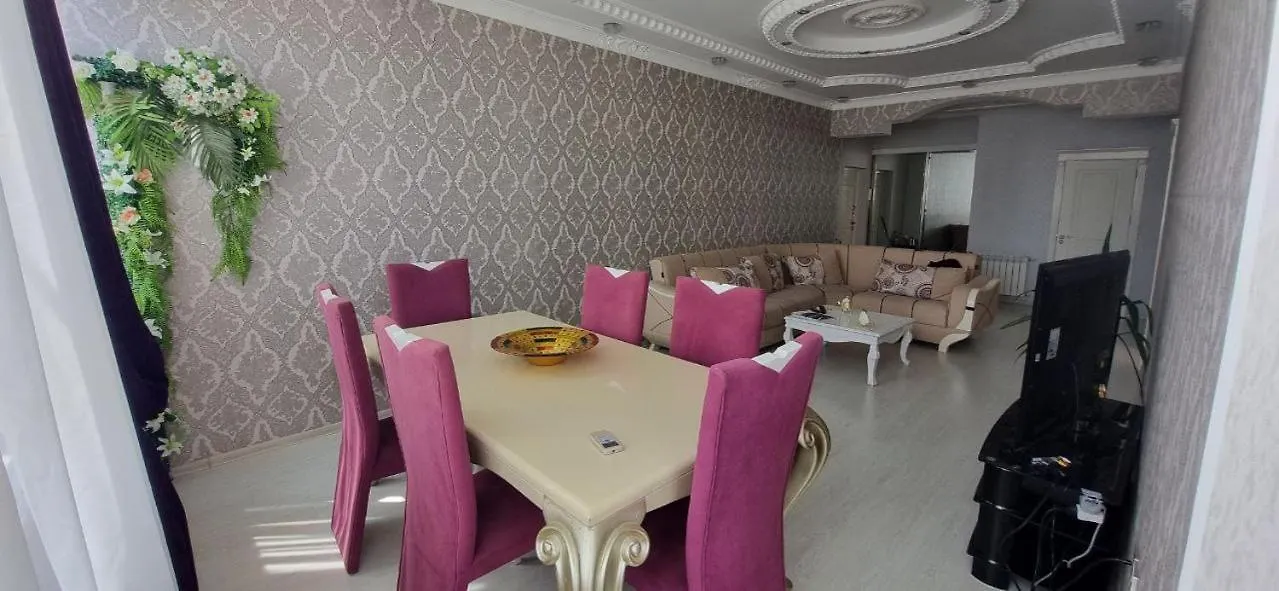 Lux Apartment Baku